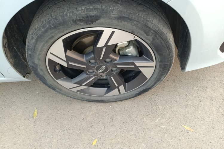 Used Geely Auto Emgrand L HiP 2022 1.5TD-DHT Pro 100KM Super Swift
