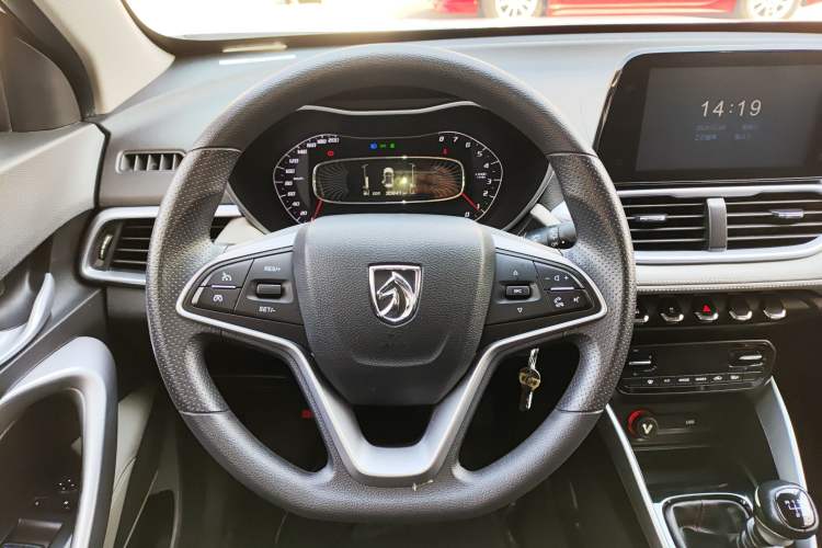 Used Baojun 510 2019 1.5L Manual Enjoyment Model 77kW China VI Emission Standard