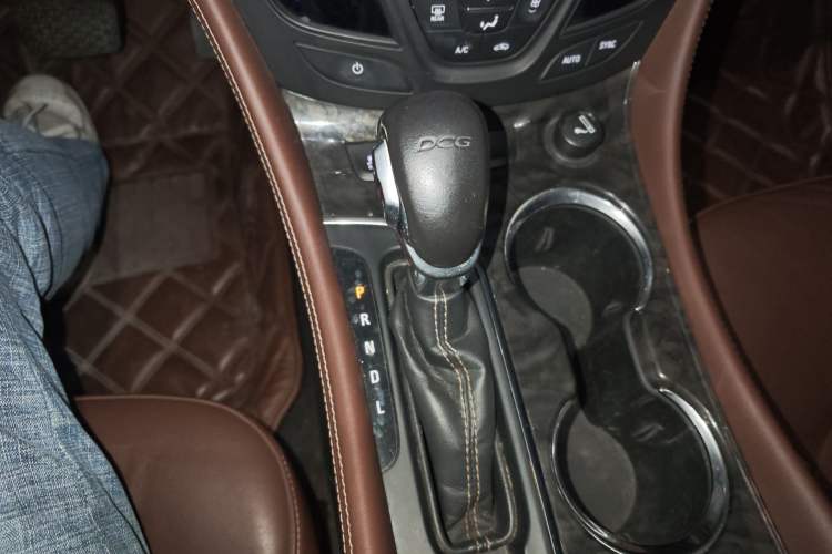 Used Buick Envision 2015 20T Two-Wheel-Drive Elite Model