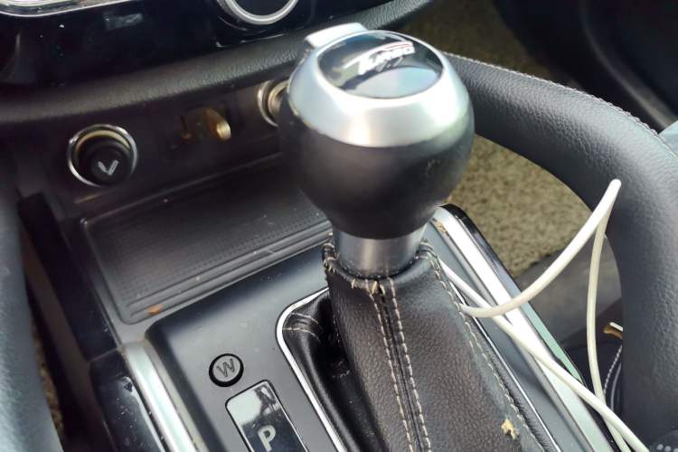 Used Zotye SR7 2016 1.5T CVT Cube Heart Edition China IV Standard
