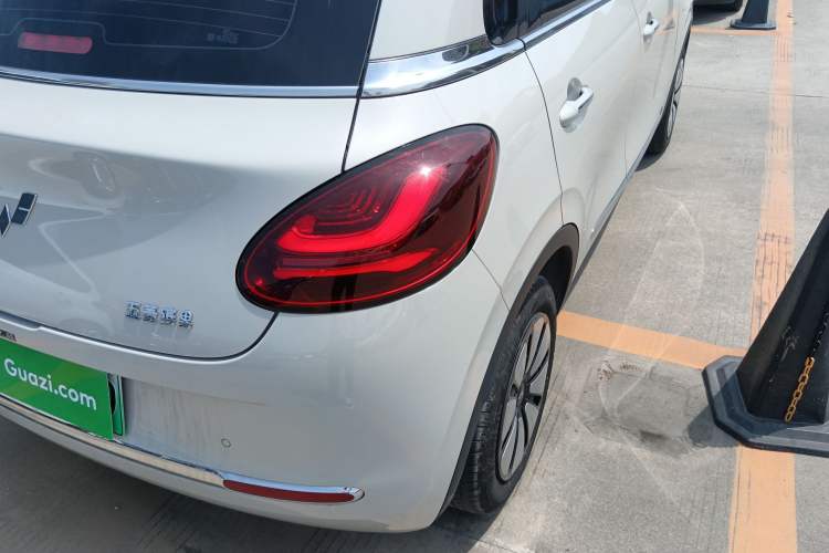 Used Wuling Bingo 2025 333 km Enjoyment Version Right Rear Taillight