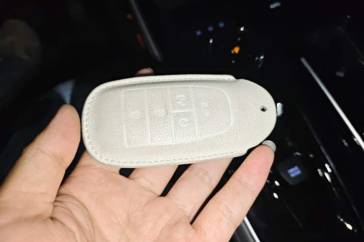 Used AION S Plus 2021 80 Tech Edition
