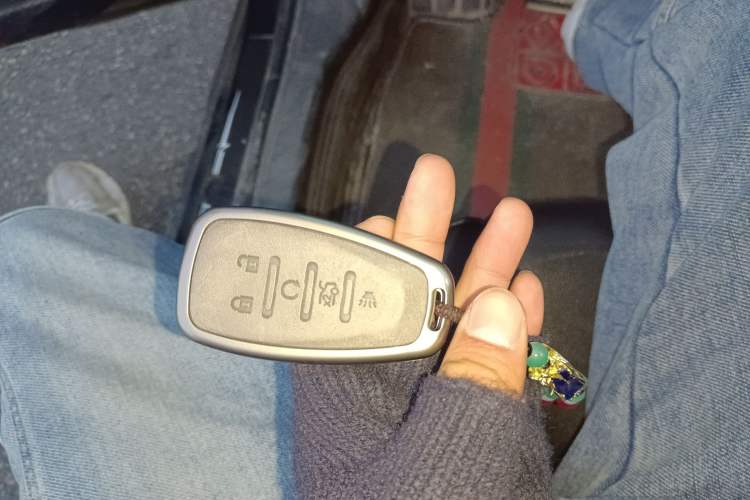 Used Chevrolet Malibu XL 2019 Redline 550T Automatic RuiLian Edition Vehicle Key