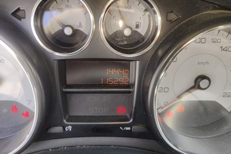 Used Peugeot 308 2014 Enjoy Edition Classic 1.6L Manual YouShang Model
