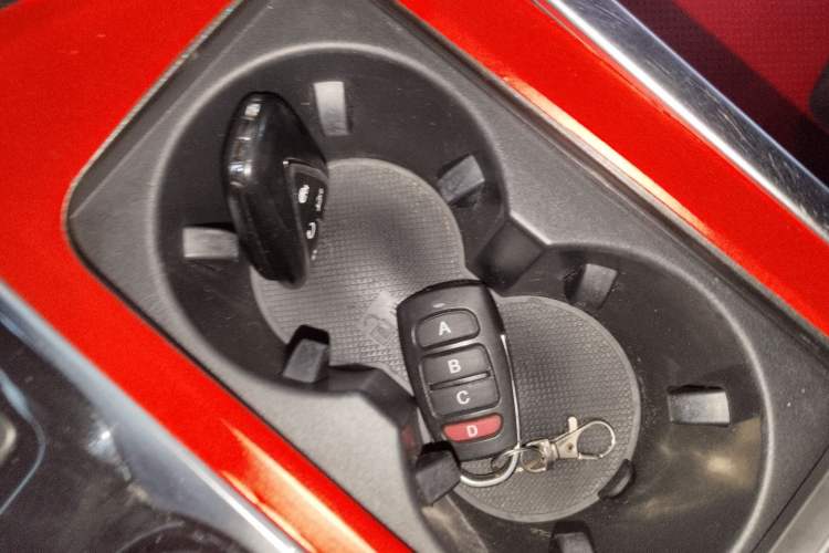 Used CHANGAN UNI-T 2020 1.5T Flagship Version
