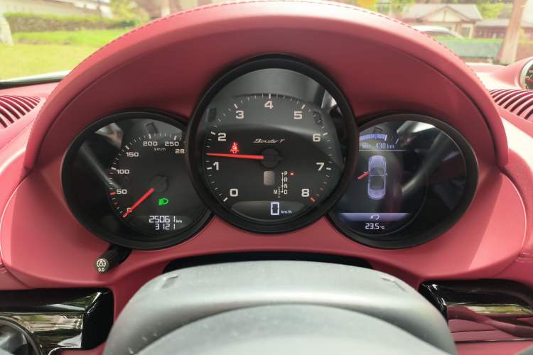 Used Porsche 718 2022 Boxster T 2.0T
