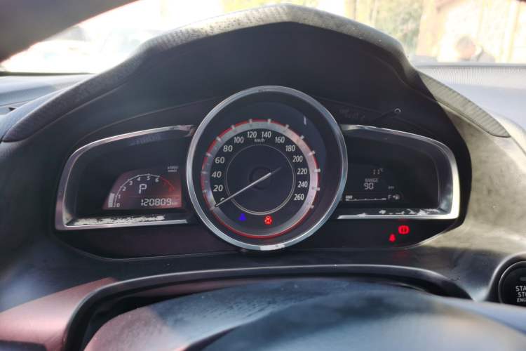 Used Mazda Mazda 3 Axela 2016 Sedan 1.5L Automatic Comfort Model