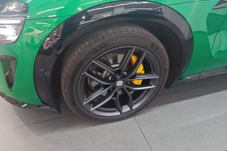 Used Xiaomi Auto YU7 2025 Ultra-Long Range High-Performance All-Wheel-Drive Max Edition
