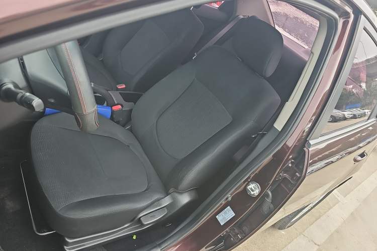 Used Kia Forte 2014 1.6L MT GL