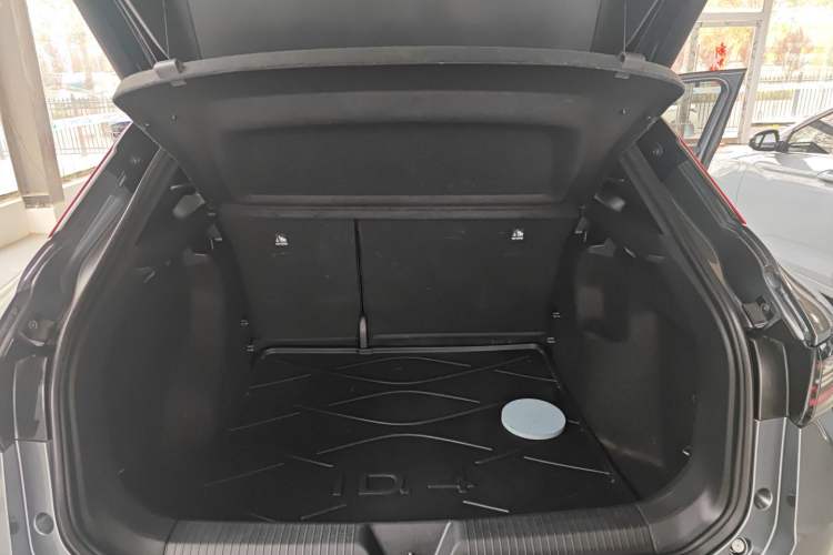 Used Volkswagen ID.4 X 2021 Pro Smart Long-Range Edition Trunk