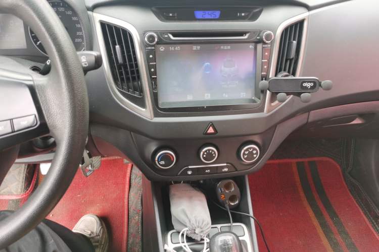 Used Hyundai ix25 2015 1.6L Manual Two-Wheel Drive Fashionable GS Model
