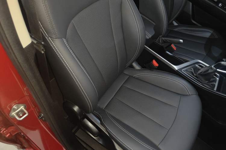 Used Geely Auto Vision X3 2020 1.5L Manual Luxury Edition
