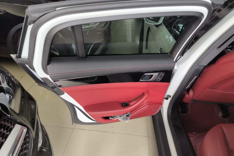 Used Porsche Panamera 2023 Panamera 2.9T Platinum Edition