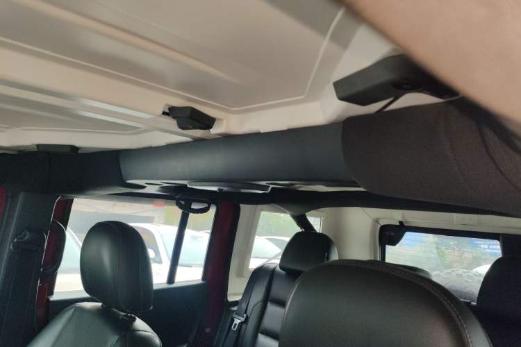 Used BAIC Off-Road BJ40 2016 2.0T Manual Four-Wheel Drive Prestige Edition
