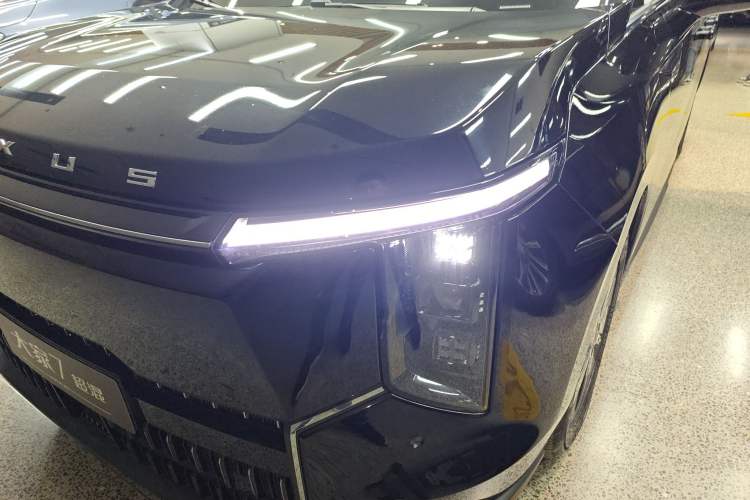 Used SAIC MAXUS Dajia 7 2024 Revised Version Super Hybrid Long-Range Edition Enjoyment Version
