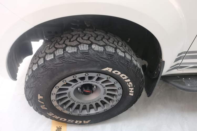 Used Nissan Terra 2020 2.5L XL Upper 4WD Automatic Four-Wheel Drive Luxury Edition Left Front Wheel Hub