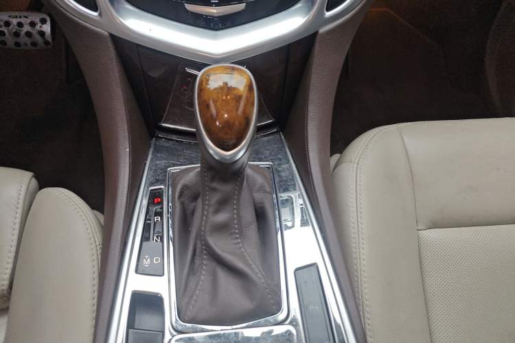 Used Cadillac SRX 2014 3.0L Elite Model
