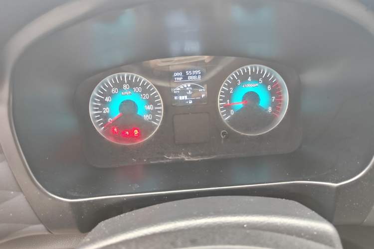 Used Jinbei Gold Hiace M Classic 2022 1.5L Engineering Lion Passenger Vehicle 5 Seats
