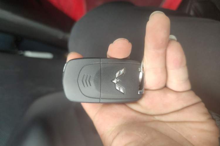 Used Wuling Hongguang MINIEV 2021 Macaron Fashion Model Lithium Iron Phosphate
