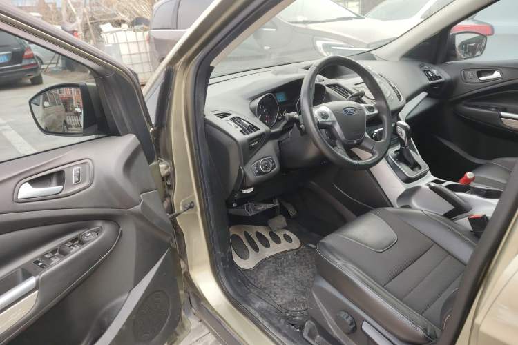 Used Ford Kuga 2015 1.5L GTDi Two-Wheel Drive Fashion Edition