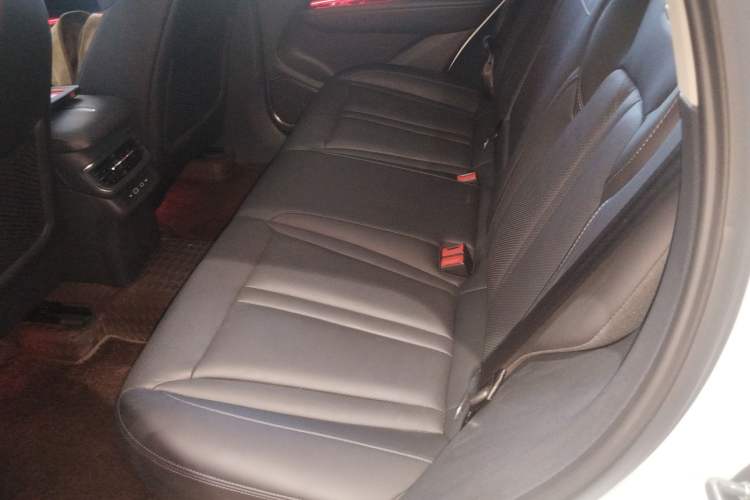 Used Hongqi HS3 2023 2.0T All-Wheel-Drive Youwei Version
