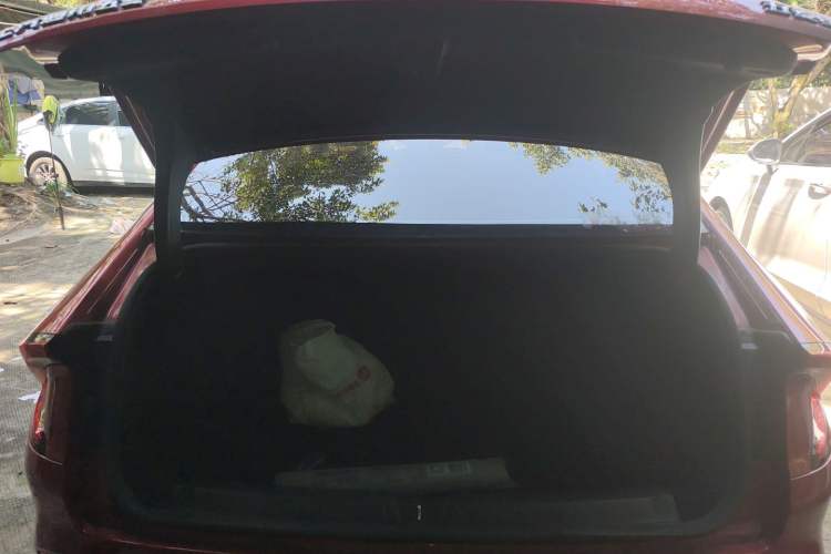 Used Wuling Xingguang 2024 Co-Creation Edition 510 Advanced Model Trunk