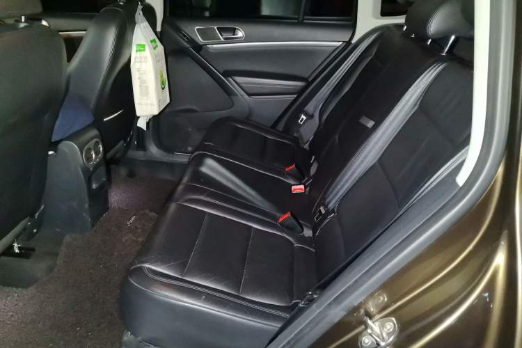 Used Volkswagen Tiguan 2015 1.8TSI Automatic Two-Wheel Drive Luxury Model
