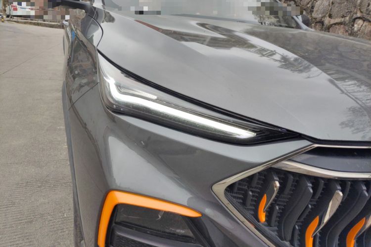 Used CHANGAN OSHAN X5 2022 Sport Edition 1.5T DCT Hurricane Sonic
