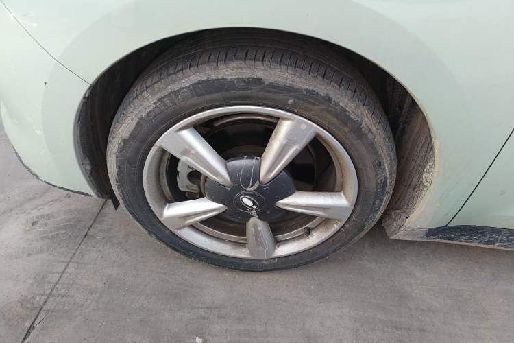 Used ORA Good Cat 2023 401 km Standard Range Premium Version Lithium Iron Phosphate