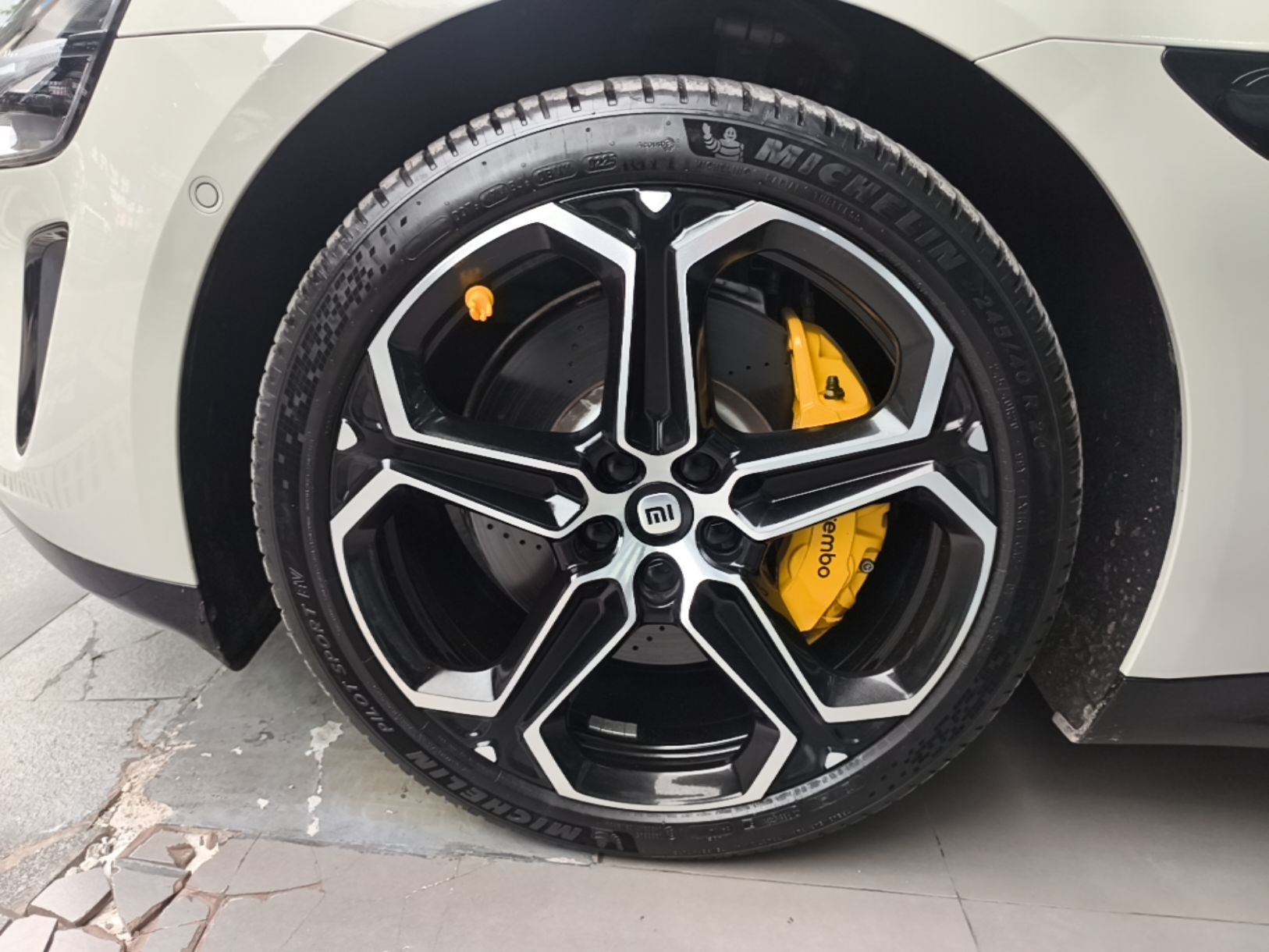 Xiaomi Auto SU7 2024 Rear-Drive Long-Range Intelligent Driving Version — снимка 10