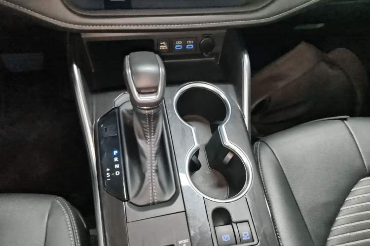 Used Toyota Crown Kluger 2021 2.5L HEV Four-Wheel Drive Premium Edition Gear Lever