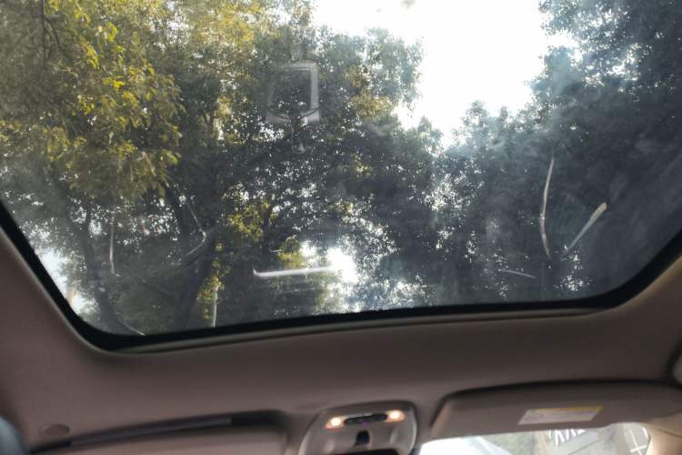 Used Volvo V40 2017 T3 Zhiya Edition
