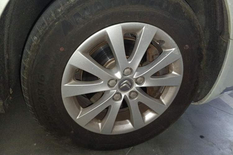 Used Citroen C5 2014 1.6T Automatic Luxury Model