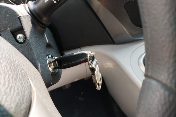 Used JAC Refine M3 2023 PLUS 1.5T 5/7-seat Classic Edition
