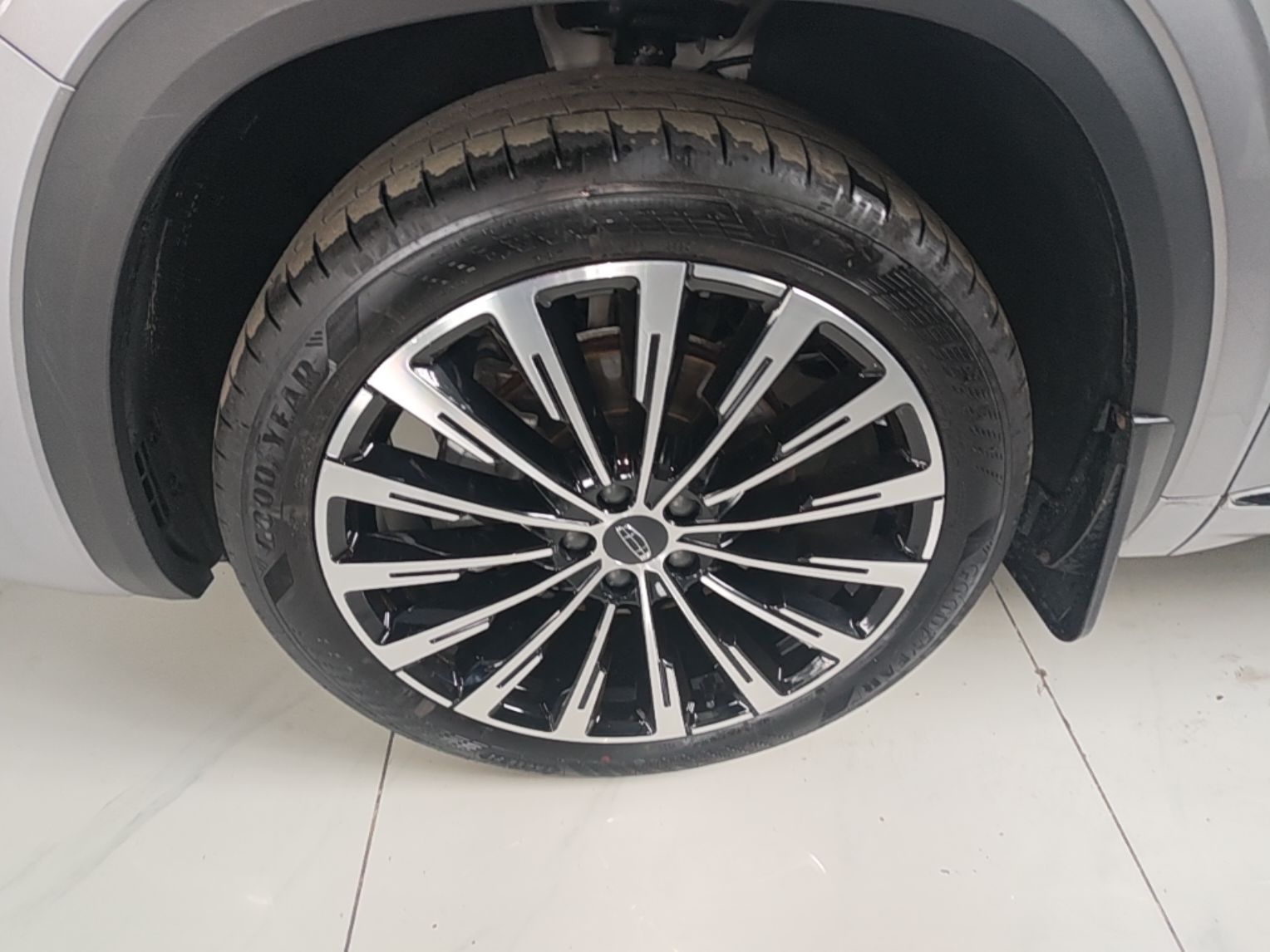 Geely Auto Monjaro L 2026 Model Oriental Yao 2.0TD Automatic Xiaohan Edition — снимка 10