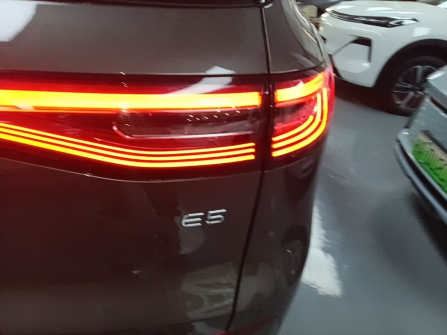 Geely Galaxy E5 2026 Model 610km Exploration+ Edition — снимка 9
