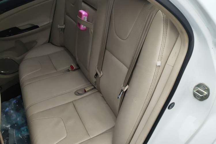 Used BYD Surui 2012 1.5L Manual Luxury Version Left Rear Seat