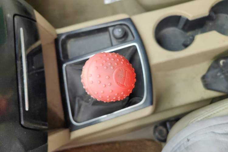 Used JMC Yusheng S350 2013 2.4T Two-Wheel-Drive Special Edition