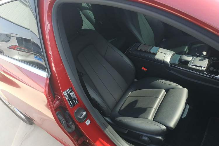 Used Mercedes-Benz A-Class 2020 Restyled A 200 L Sport Sedan Dynamic Version Right Front Seat