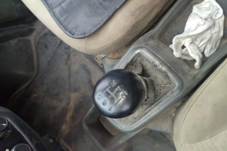 Used Wuling Rongguang 2014 1.5L S Standard Version