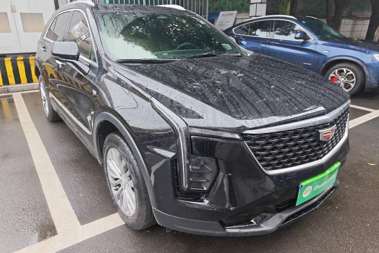 Used Cadillac XT4 2024 28T Two-Wheel-Drive Luxury Version