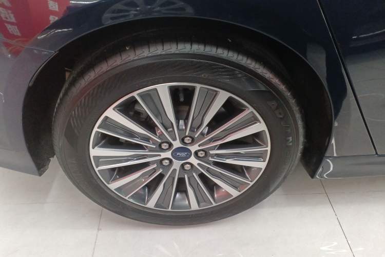 Used Ford Mondeo 2017 Facelifted EcoBoost 200 Luxury Version