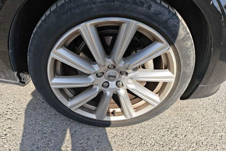 Used Volvo S90 2018 T5 Prestige Edition