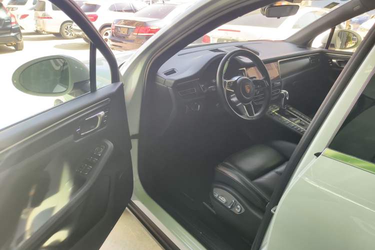 Used Porsche Macan 2018 Macan 2.0T Driver Seat