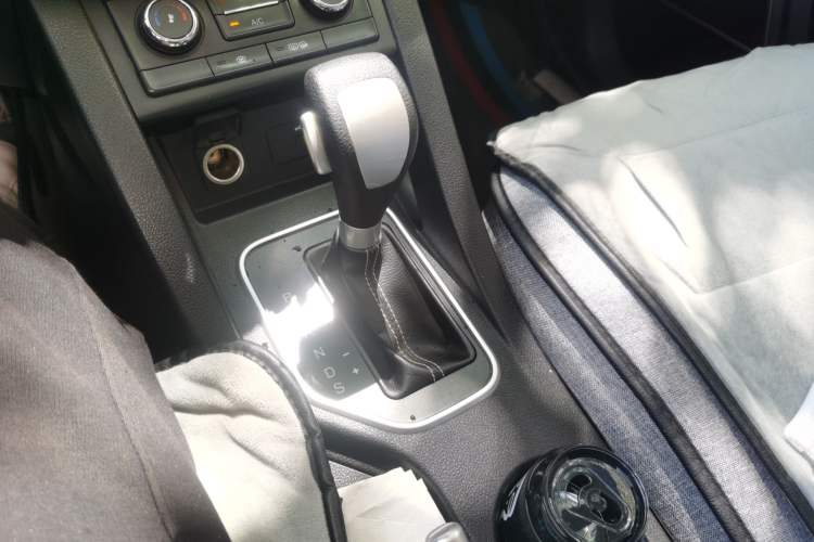 Used Bestune X40 2017 1.6L Automatic Prestige Edition
