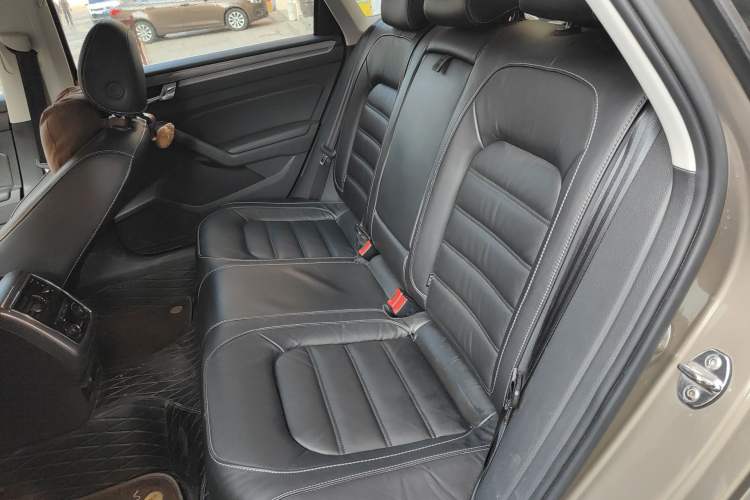 Used Volkswagen Passat 2017 330TSI DSG Luxury Edition
