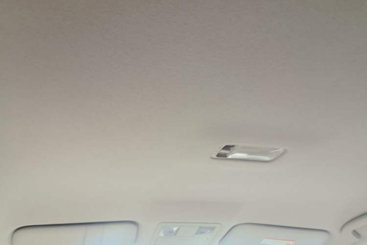 Used Nissan Tiida 2014 1.6L CVT Comfort Model
