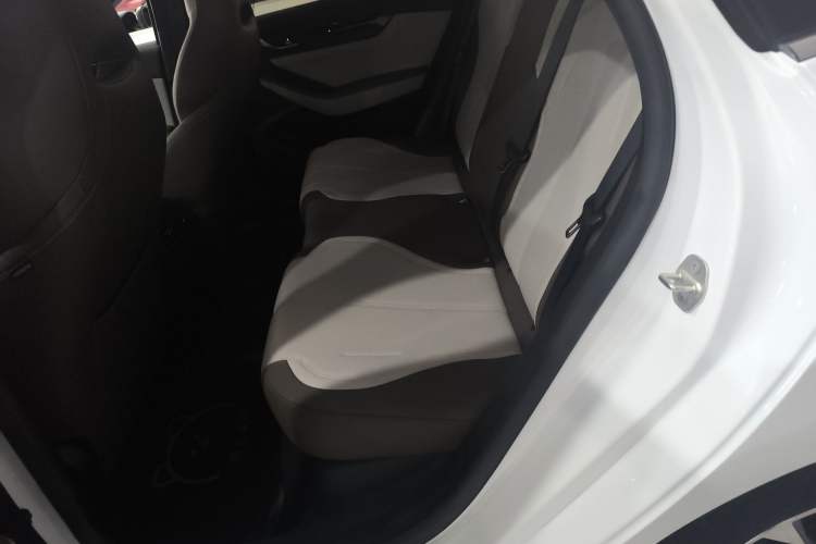 Used BYD Qin PLUS 2024 HONOR Edition DM-i 55KM Leading Model Left Rear Seat