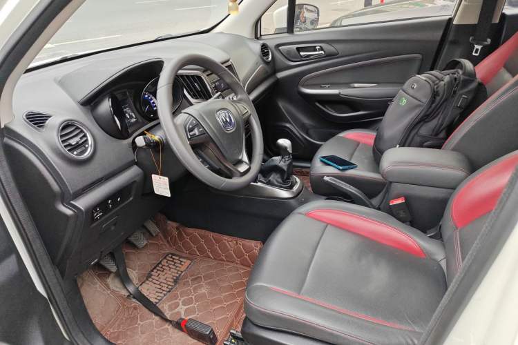 Used Changan CS15 2016 1.5L Manual Fashion Edition