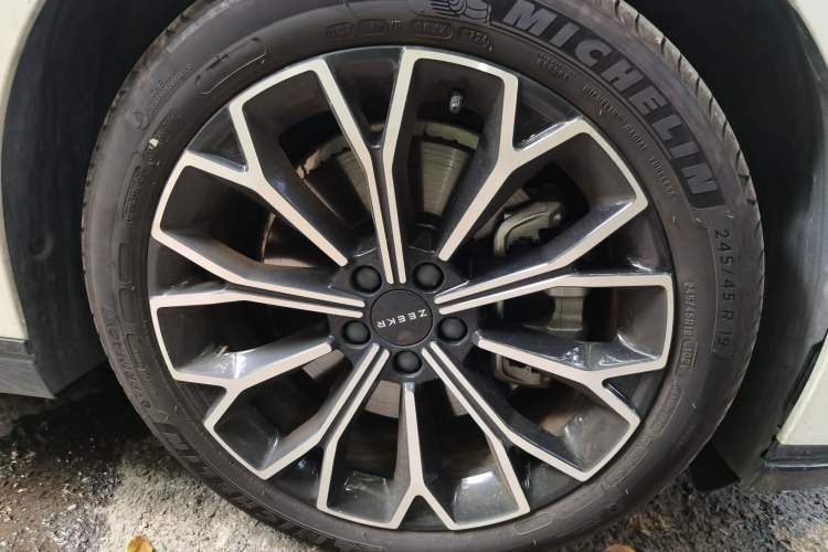 Used Zeekr 007 2024 Rear-Drive Enhanced Version 100 kWh